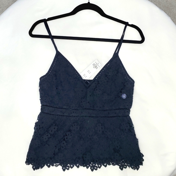 Bnwt Abercrombie & Fitch Navy lace Peplum top small - Picture 3 of 6